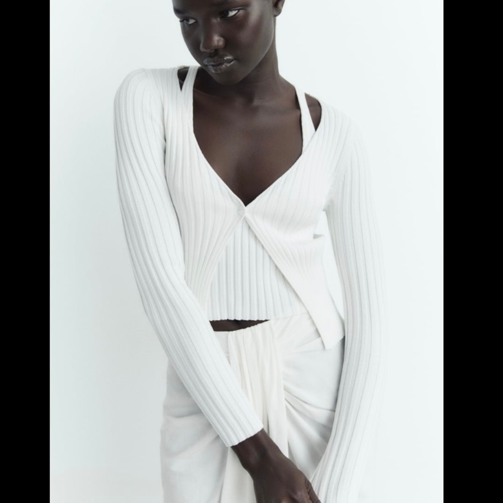 ZARA RIBBED KNIT TOP